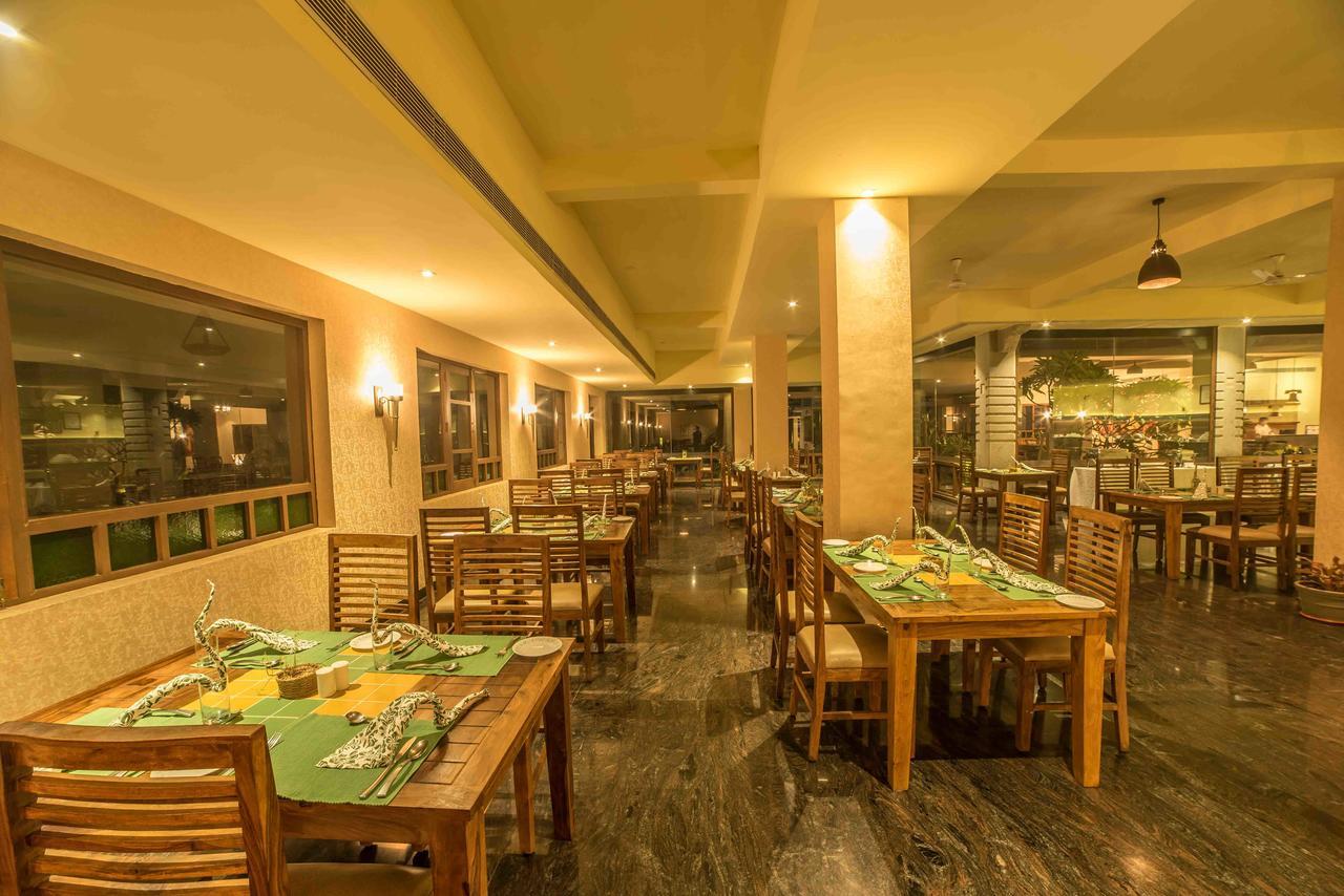 Heritage Resort Hampi Buitenkant foto